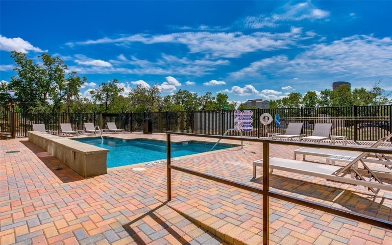 4604 Warwood Lane, Dallas, TX 75219, 3 Habitaciones Habitaciones , ,3 BañosBaños,Residential,En Venta,4604 Warwood Lane,0,21167968