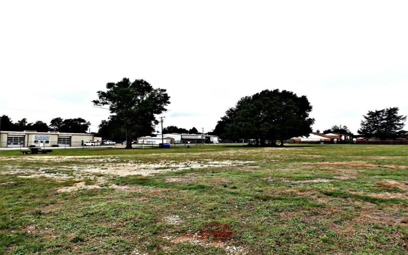 6003 N 256 Loop, Palestine, TX 75801, ,Commercial Sale,For Sale,6003 N 256 Loop,20617144