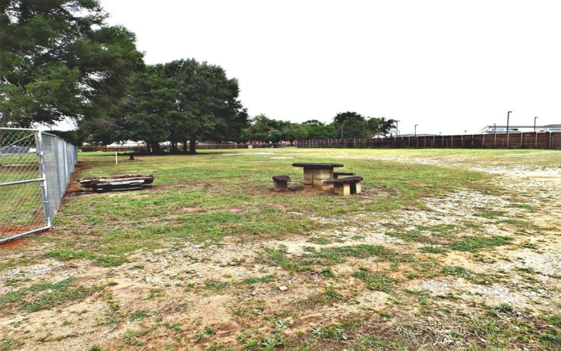 6003 N 256 Loop, Palestine, TX 75801, ,Commercial Sale,For Sale,6003 N 256 Loop,20617144