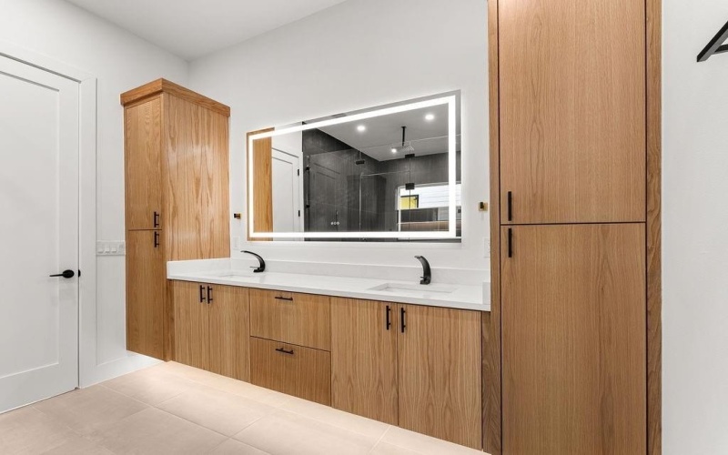 1825 Pollard Street, Dallas, TX 75208, 4 Habitaciones Habitaciones , ,3 BañosBaños,Residential,En Venta,1825 Pollard Street,0,21168454