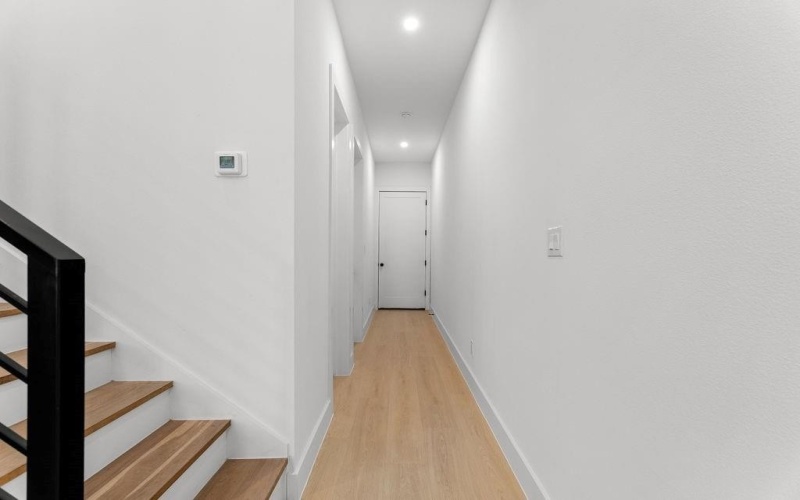 1825 Pollard Street, Dallas, TX 75208, 4 Habitaciones Habitaciones , ,3 BañosBaños,Residential,En Venta,1825 Pollard Street,0,21168454