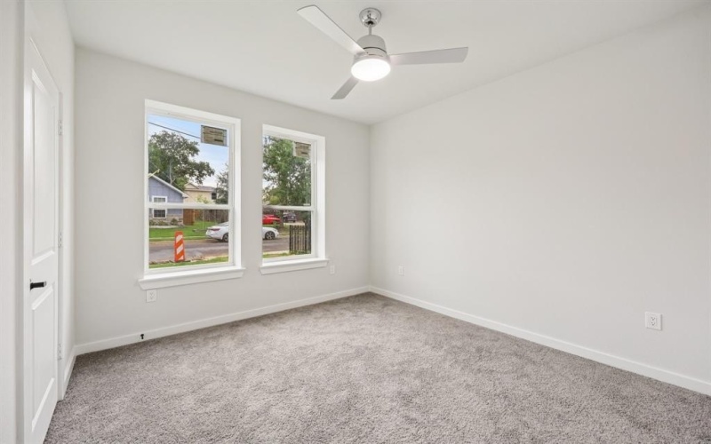 2716 E 12th Street, Fort Worth, TX 76111, 4 Habitaciones Habitaciones , ,2 BañosBaños,Residential,En Venta,2716 E 12th Street,0,21168564