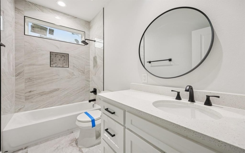 2716 E 12th Street, Fort Worth, TX 76111, 4 Habitaciones Habitaciones , ,2 BañosBaños,Residential,En Venta,2716 E 12th Street,0,21168564