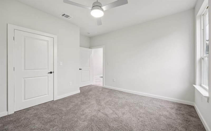 2716 E 12th Street, Fort Worth, TX 76111, 4 Habitaciones Habitaciones , ,2 BañosBaños,Residential,En Venta,2716 E 12th Street,0,21168564