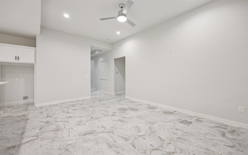 2716 E 12th Street, Fort Worth, TX 76111, 4 Habitaciones Habitaciones , ,2 BañosBaños,Residential,En Venta,2716 E 12th Street,0,21168564