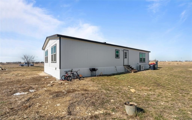 10616 Mustang Drive, Godley, TX 76044, 3 Habitaciones Habitaciones , ,2 BañosBaños,Residential,En Venta,10616 Mustang Drive,0,21168708