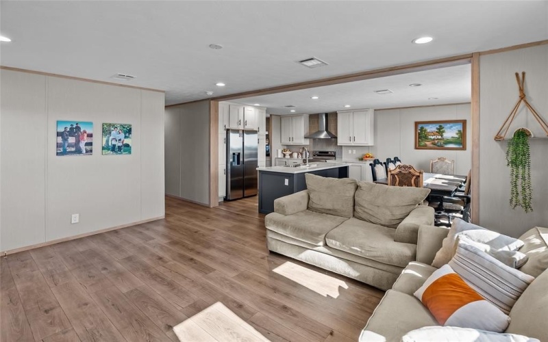 10616 Mustang Drive, Godley, TX 76044, 3 Habitaciones Habitaciones , ,2 BañosBaños,Residential,En Venta,10616 Mustang Drive,0,21168708