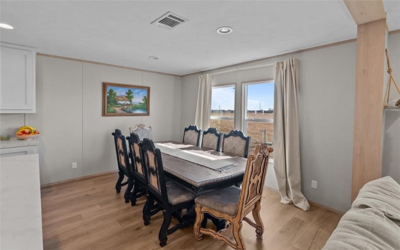 10616 Mustang Drive, Godley, TX 76044, 3 Habitaciones Habitaciones , ,2 BañosBaños,Residential,En Venta,10616 Mustang Drive,0,21168708