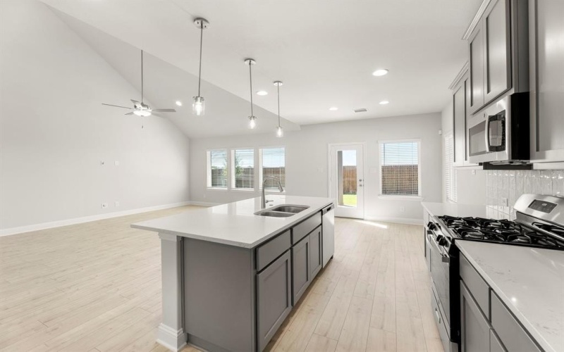 1224 Redcoat Drive, Forney, TX 75126, 5 Bedrooms Bedrooms, ,5 BathroomsBathrooms,Residential,For Sale,1224 Redcoat Drive,0,21168722