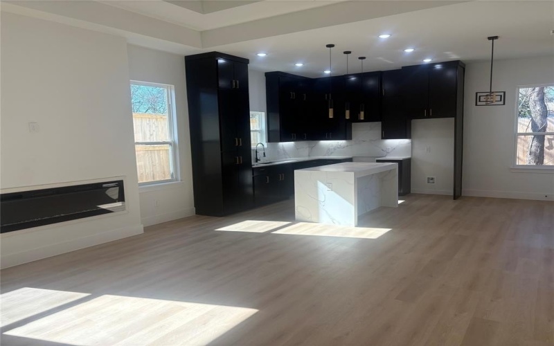 3525 Kenilworth, Dallas, TX 75210, 3 Habitaciones Habitaciones , ,2 BañosBaños,Residential,En Venta,3525 Kenilworth,0,21168831