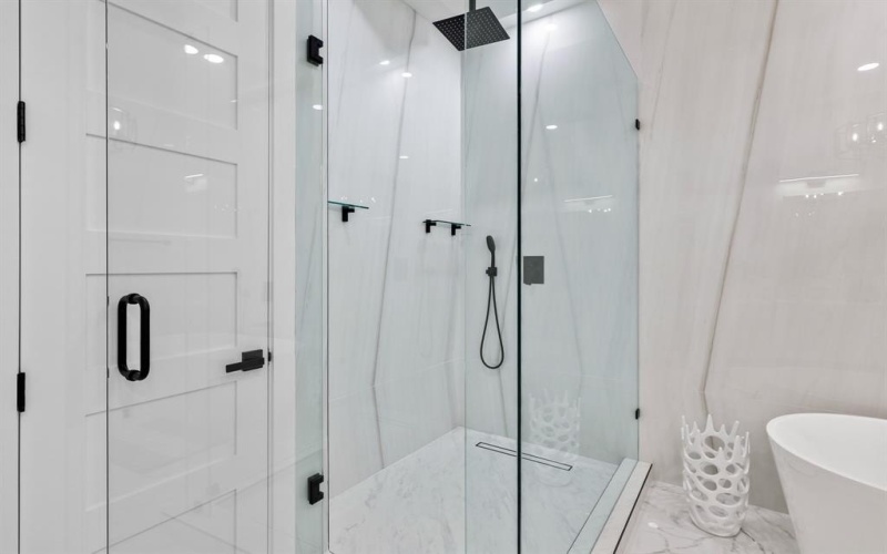 4109 Khawlah Nafal Court, Irving, TX 75038, 4 Habitaciones Habitaciones , ,6 BañosBaños,Residential,En Venta,4109 Khawlah Nafal Court,0,21168890