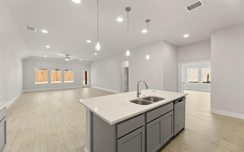 1208 Redcoat Drive, Forney, TX 75126, 4 Habitaciones Habitaciones , ,2 BañosBaños,Residential,En Venta,1208 Redcoat Drive,0,21168960