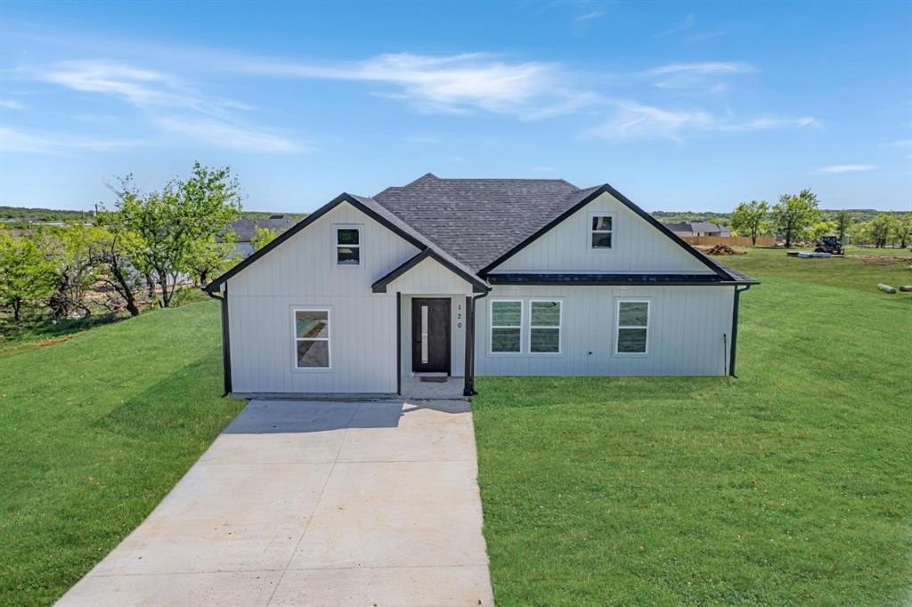 120 Brookview Drive, Bridgeport, TX 76426, 4 Bedrooms Bedrooms, ,2 BathroomsBathrooms,Residential,For Sale,120 Brookview Drive,0,21169009