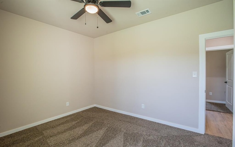 120 Brookview Drive, Bridgeport, TX 76426, 4 Bedrooms Bedrooms, ,2 BathroomsBathrooms,Residential,For Sale,120 Brookview Drive,0,21169009