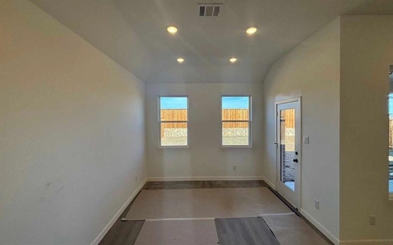 673 Tyronza Drive, Justin, TX 76247, 4 Habitaciones Habitaciones , ,2 BañosBaños,Residential,En Venta,673 Tyronza Drive,0,21169016