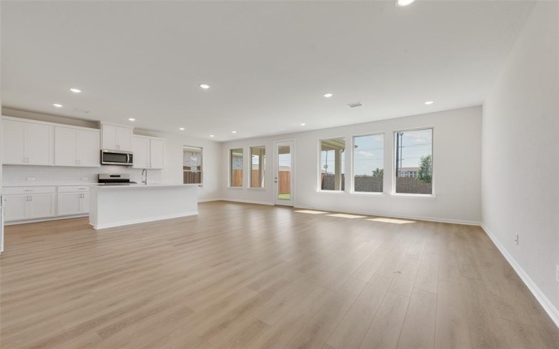 1114 Redcoat Drive, Forney, TX 75126, 3 Bedrooms Bedrooms, ,2 BathroomsBathrooms,Residential,For Sale,1114 Redcoat Drive,0,21169325