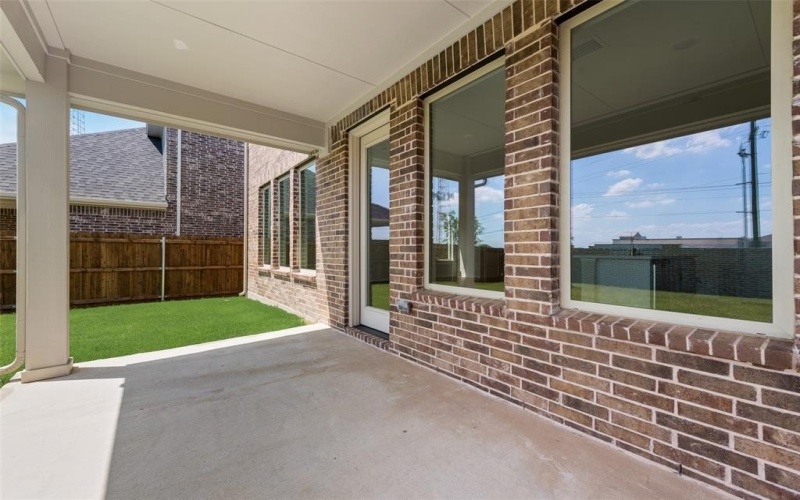 1114 Redcoat Drive, Forney, TX 75126, 3 Bedrooms Bedrooms, ,2 BathroomsBathrooms,Residential,For Sale,1114 Redcoat Drive,0,21169325