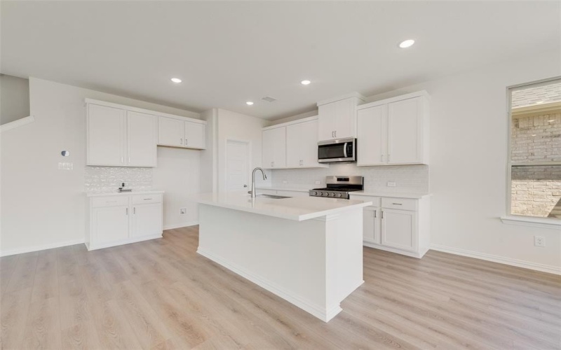 1114 Redcoat Drive, Forney, TX 75126, 3 Bedrooms Bedrooms, ,2 BathroomsBathrooms,Residential,For Sale,1114 Redcoat Drive,0,21169325