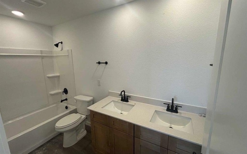 657 Tyronza Drive, Justin, TX 76247, 4 Habitaciones Habitaciones , ,3 BañosBaños,Residential,En Venta,657 Tyronza Drive,0,21169384