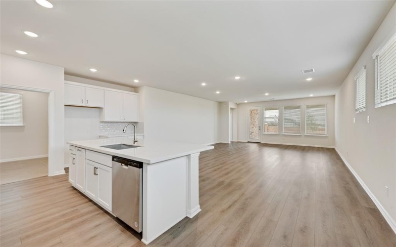 1106 Redcoat Drive, Forney, TX 75126, 4 Bedrooms Bedrooms, ,2 BathroomsBathrooms,Residential,For Sale,1106 Redcoat Drive,0,21169416