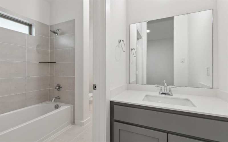 384 Blackwater Trail, Waxahachie, TX 75165, 4 Habitaciones Habitaciones , ,3 BañosBaños,Residential,En Venta,384 Blackwater Trail,0,21169581