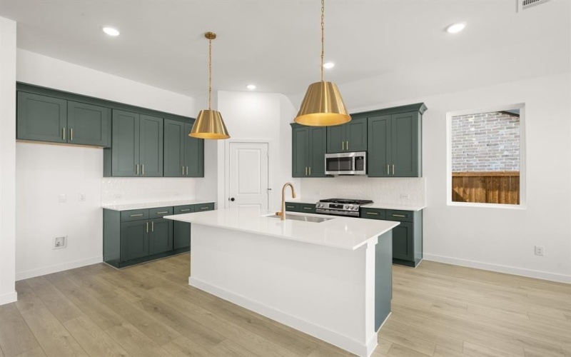 661 Tyronza Drive, Justin, TX 76247, 3 Bedrooms Bedrooms, ,2 BathroomsBathrooms,Residential,For Sale,661 Tyronza Drive,0,21169788