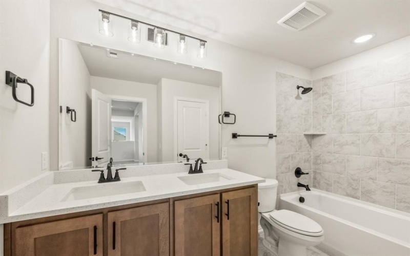 3350 Blazing Star Drive, Crandall, TX 75114, 4 Bedrooms Bedrooms, ,3 BathroomsBathrooms,Residential,For Sale,3350 Blazing Star Drive,0,21169801