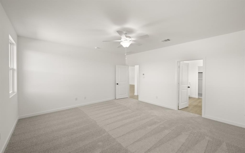 665 Tyronza Drive, Justin, TX 76247, 4 Habitaciones Habitaciones , ,3 BañosBaños,Residential,En Venta,665 Tyronza Drive,0,21169807