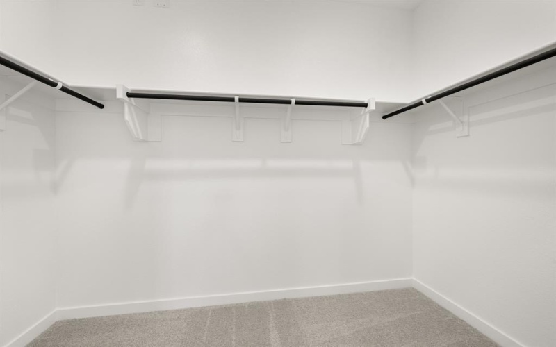 665 Tyronza Drive, Justin, TX 76247, 4 Habitaciones Habitaciones , ,3 BañosBaños,Residential,En Venta,665 Tyronza Drive,0,21169807