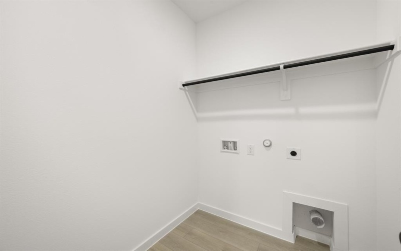 665 Tyronza Drive, Justin, TX 76247, 4 Habitaciones Habitaciones , ,3 BañosBaños,Residential,En Venta,665 Tyronza Drive,0,21169807