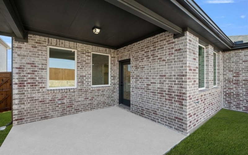 665 Tyronza Drive, Justin, TX 76247, 4 Habitaciones Habitaciones , ,3 BañosBaños,Residential,En Venta,665 Tyronza Drive,0,21169807