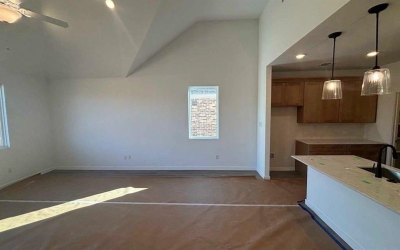 669 Tyronza Drive, Justin, TX 76247, 4 Habitaciones Habitaciones , ,3 BañosBaños,Residential,En Venta,669 Tyronza Drive,0,21169822