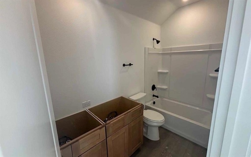 669 Tyronza Drive, Justin, TX 76247, 4 Habitaciones Habitaciones , ,3 BañosBaños,Residential,En Venta,669 Tyronza Drive,0,21169822