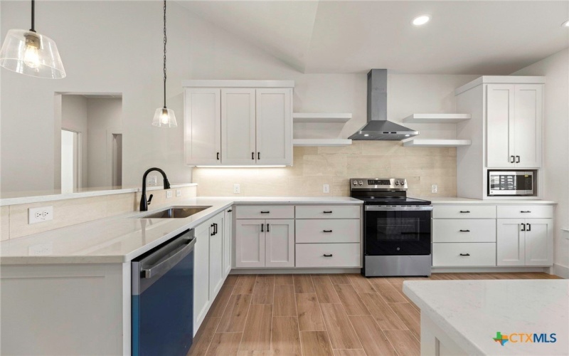 1595 Rocky Ridge Loop, Canyon Lake, TX 78133, 3 Habitaciones Habitaciones , ,2 BañosBaños,Residential,En Venta,1595 Rocky Ridge Loop,0,603339