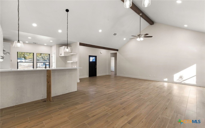 1595 Rocky Ridge Loop, Canyon Lake, TX 78133, 3 Habitaciones Habitaciones , ,2 BañosBaños,Residential,En Venta,1595 Rocky Ridge Loop,0,603339