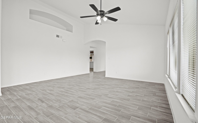 14372 Nick Drahos Lane, Horizon City, TX 79928, 4 Habitaciones Habitaciones , ,2 BañosBaños,Residential,En Venta,14372 Nick Drahos Lane,0,926475