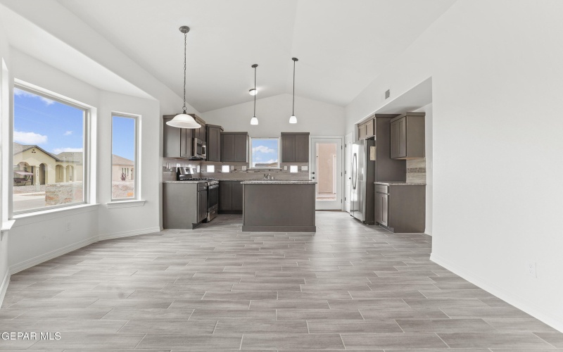 14372 Nick Drahos Lane, Horizon City, TX 79928, 4 Habitaciones Habitaciones , ,2 BañosBaños,Residential,En Venta,14372 Nick Drahos Lane,0,926475