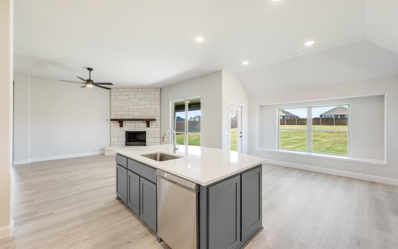 12721 Barretta Drive, Godley, TX 76044, 4 Bedrooms Bedrooms, ,3 BathroomsBathrooms,Residential,For Sale,12721 Barretta Drive,20656430