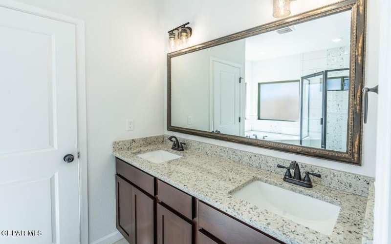 7536 Enchanted Point Drive, El Paso, TX 79911, 4 Habitaciones Habitaciones , ,2 BañosBaños,Residential,En Venta,7536 Enchanted Point Drive,0,931968