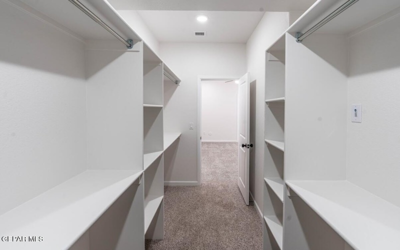 7536 Enchanted Point Drive, El Paso, TX 79911, 4 Habitaciones Habitaciones , ,2 BañosBaños,Residential,En Venta,7536 Enchanted Point Drive,0,931968