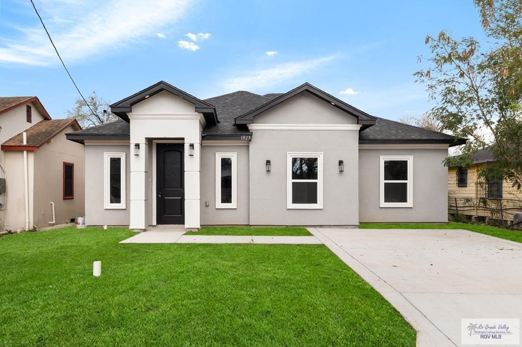 1925 KING AVE, HARLINGEN, TX 78552, 4 Habitaciones Habitaciones , ,2 BañosBaños,Residential,En Venta,1925 KING AVE,0,29771880