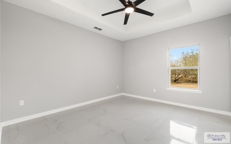 1925 KING AVE, HARLINGEN, TX 78552, 4 Habitaciones Habitaciones , ,2 BañosBaños,Residential,En Venta,1925 KING AVE,0,29771880