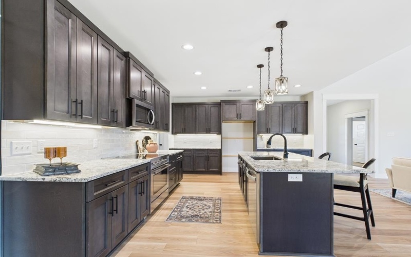 3601 Clearview Drive, San Angelo, TX 76904, 4 Bedrooms Bedrooms, ,3 BathroomsBathrooms,Residential,For Sale,3601 Clearview Drive,0,131526