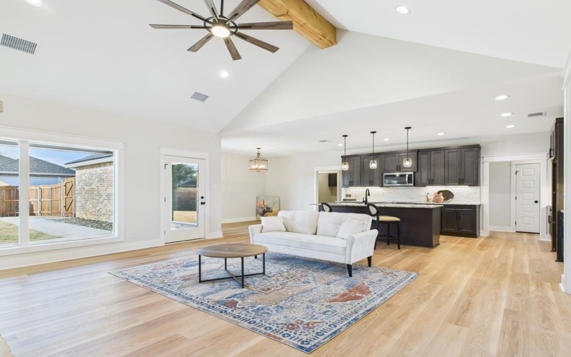 3601 Clearview Drive, San Angelo, TX 76904, 4 Bedrooms Bedrooms, ,3 BathroomsBathrooms,Residential,For Sale,3601 Clearview Drive,0,131526