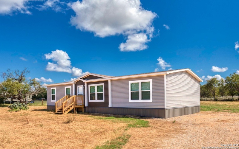 4124 Wegner Rd, New Braunfels, TX 78132-2555, 4 Habitaciones Habitaciones , ,2 BañosBaños,Residential,En Venta,4124 Wegner Rd,0,1916940