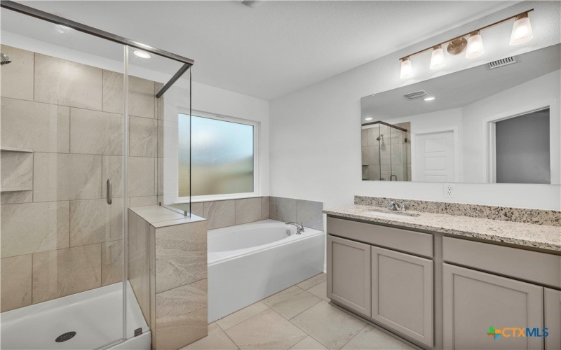 723 James Parker Circle, Killeen, TX 76542, 3 Bedrooms Bedrooms, ,2 BathroomsBathrooms,Residential,For Sale,723 James Parker Circle,0,603586