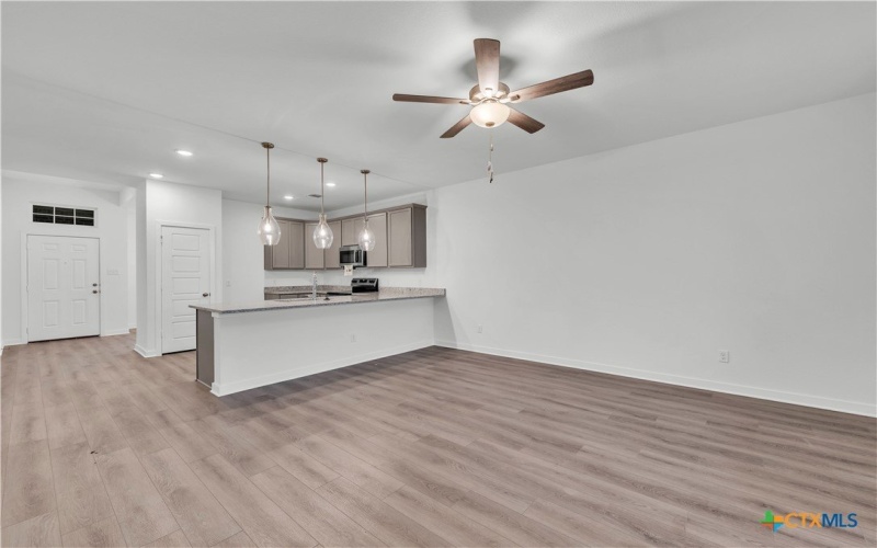 723 James Parker Circle, Killeen, TX 76542, 3 Bedrooms Bedrooms, ,2 BathroomsBathrooms,Residential,For Sale,723 James Parker Circle,0,603586