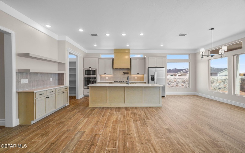 13367 Jeff Winton Drive, El Paso, TX 79928, 4 Habitaciones Habitaciones , ,3 BañosBaños,Residential,En Venta,13367 Jeff Winton Drive,0,937683