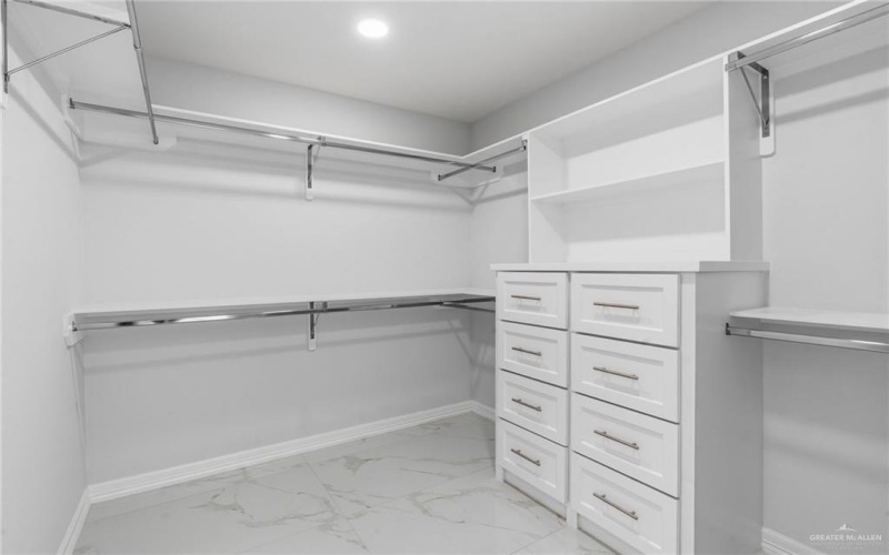 2251 Tuscany Road, Weslaco, TX 78596, 3 Habitaciones Habitaciones , ,2 BañosBaños,Residential,En Venta,2251 Tuscany Road,0,492120