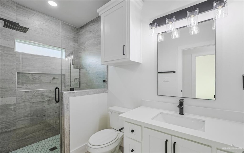 8035 N 50th Street, McAllen, TX 78504, 3 Habitaciones Habitaciones , ,2 BañosBaños,Residential,En Venta,8035 N 50th Street,0,494013